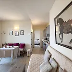 아파트 Paradiso Sotto Le Stelle, Jacuzzi Vista