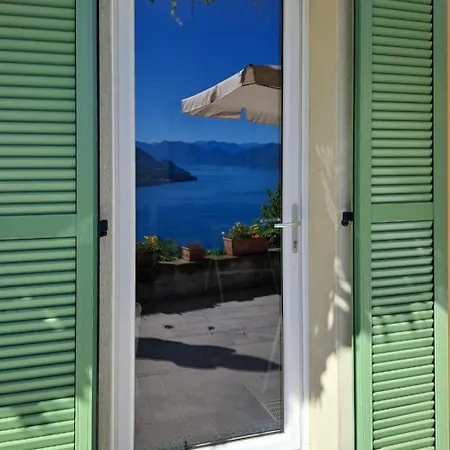 Paradiso Sotto Le Stelle, Jacuzzi Vista Apartman
