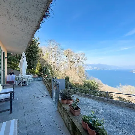 Paradiso Sotto Le Stelle, Jacuzzi Vista Apartment Brisino