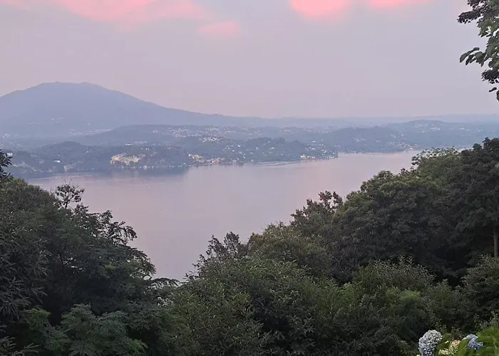 Paradiso Sotto Le Stelle, Jacuzzi Vista * Brisino